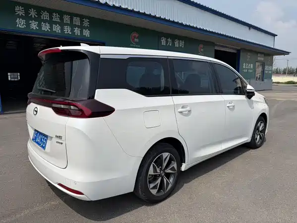 GAC Trumpchi M6 2021