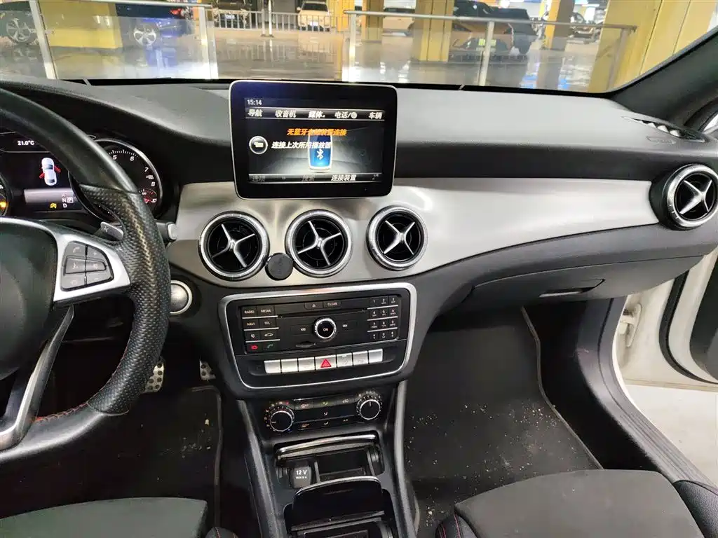 Mercedes-Benz CLA 2017 — фото 13