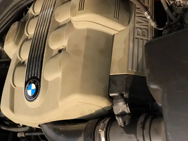 BMW 5 Series 2004