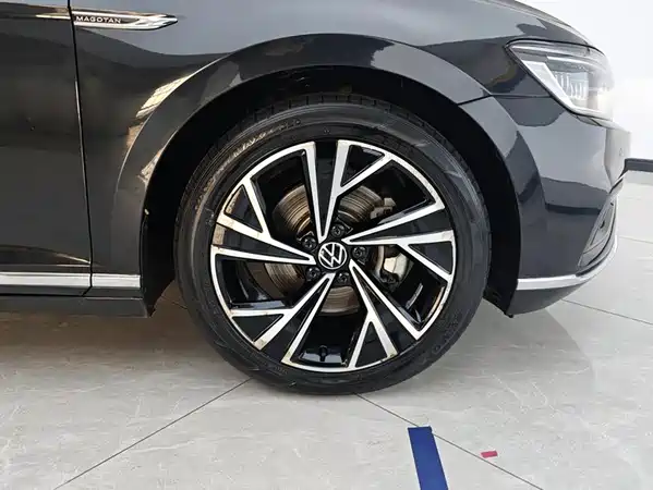 Volkswagen Magotan 2022