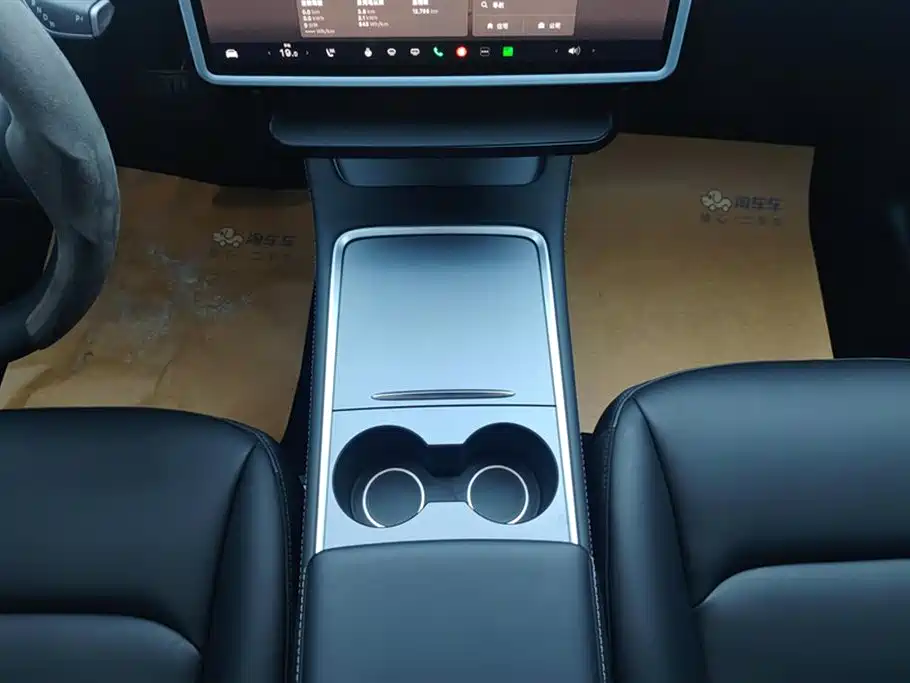 Tesla Model Y 2023 — фото 16