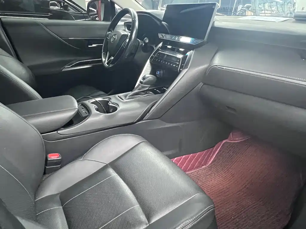 Toyota Harrier 2022 — фото 9