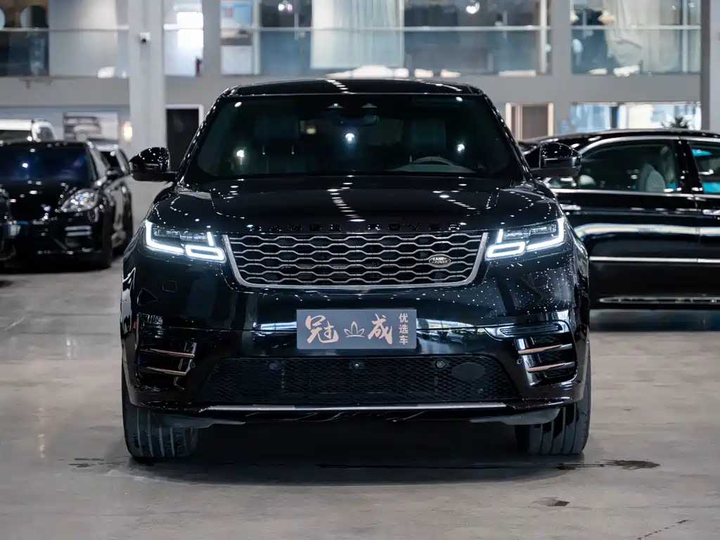 Land Rover Velar 2021 — фото 2
