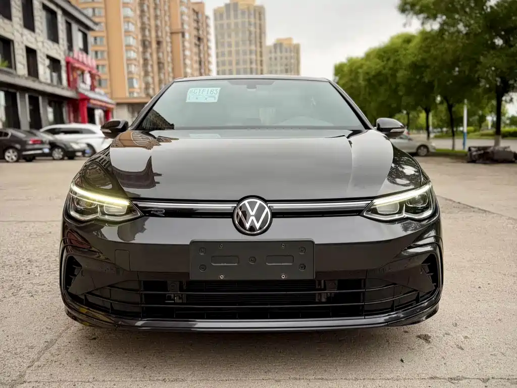 Volkswagen Golf 2023