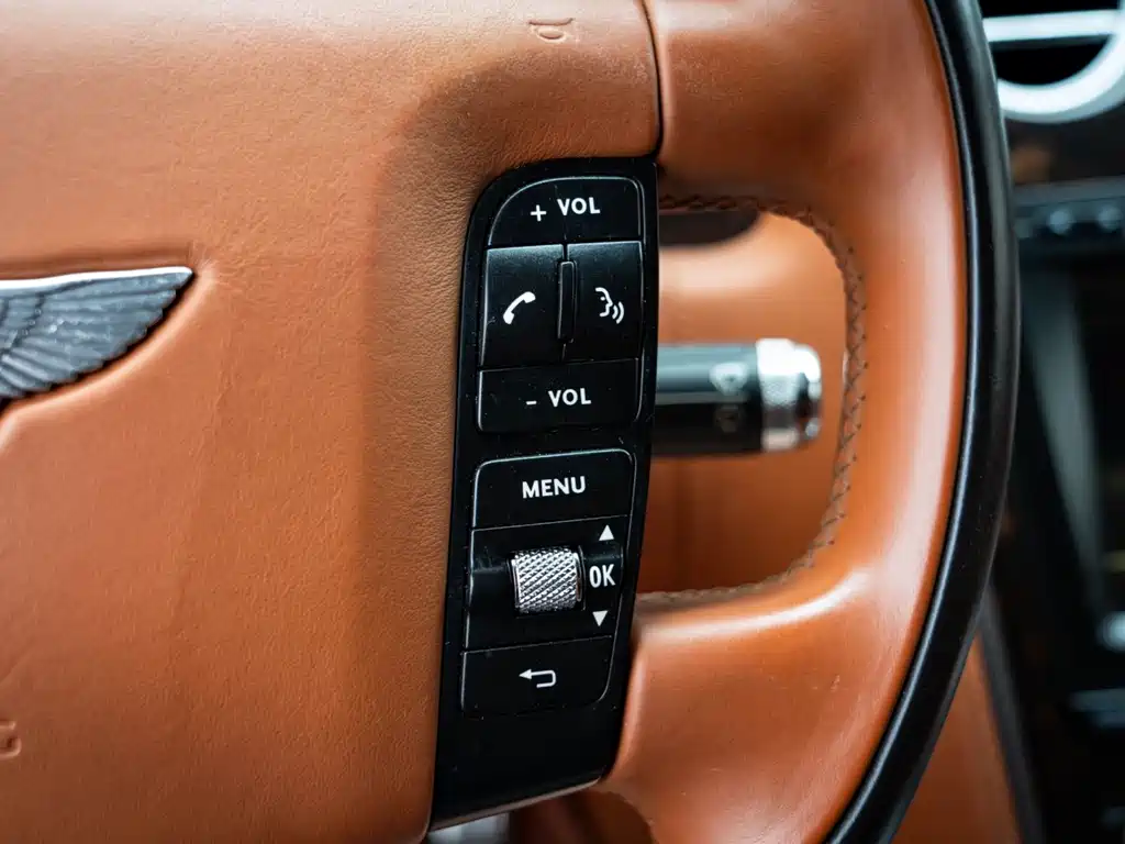 Bentley Flying Spur 2013 — фото 22