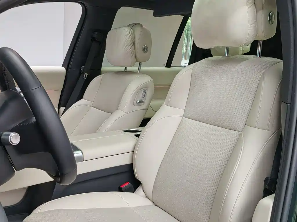 Li Auto Li L8 2024