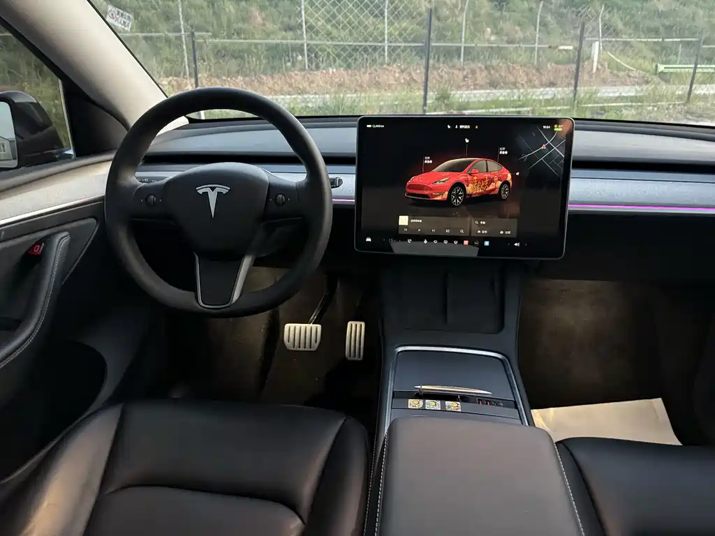 Tesla Model Y 2022 — фото 14