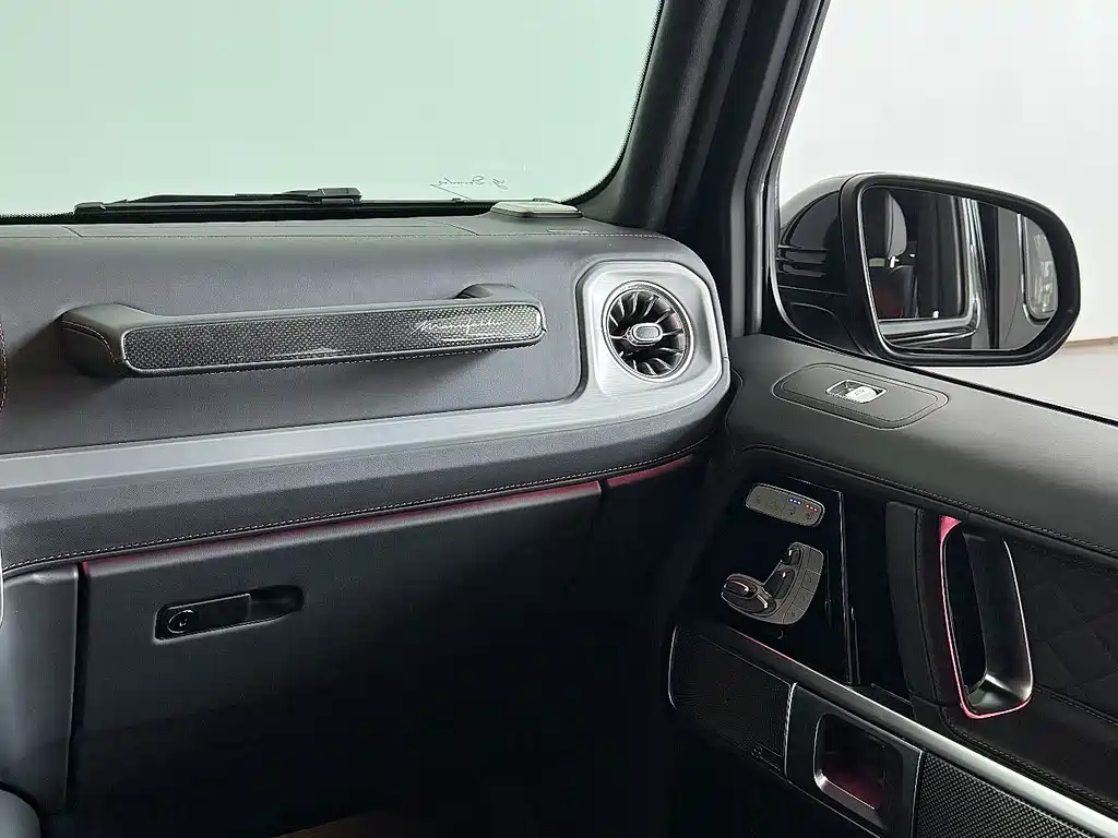 Mercedes-Benz G-Class 2025 — фото 10