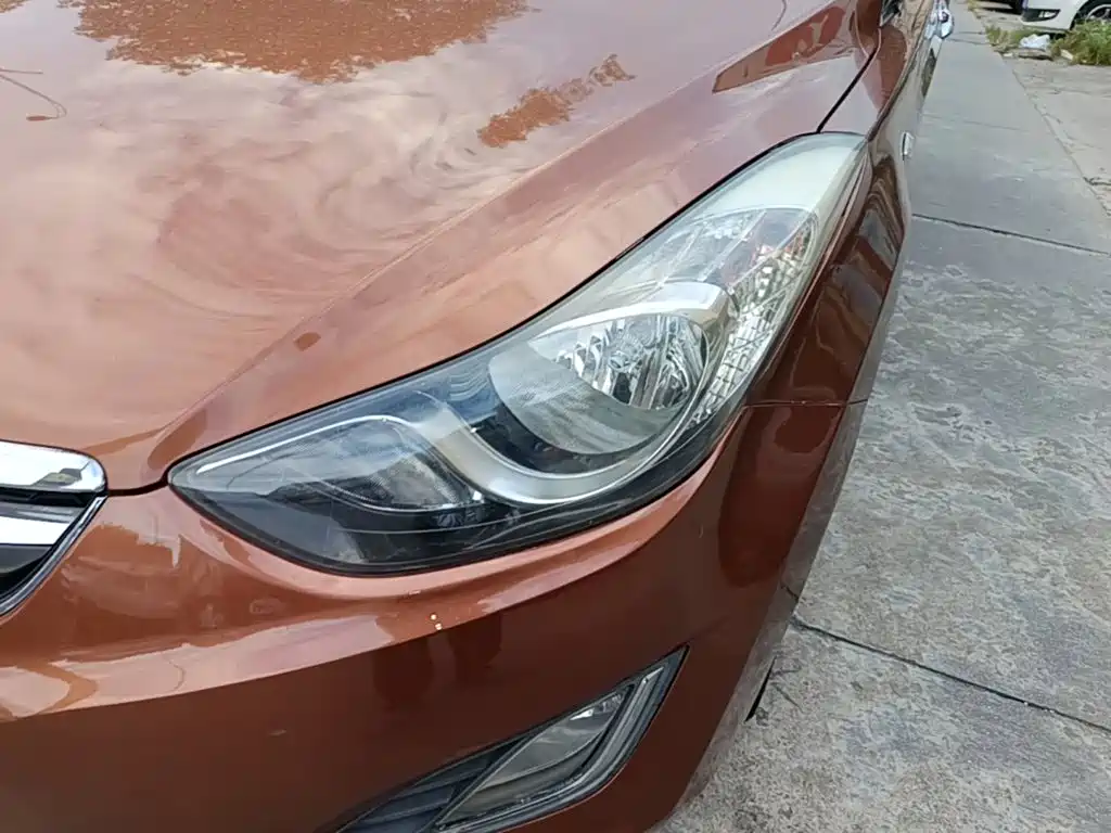 Hyundai Elantra Langdong 2015 — фото 24
