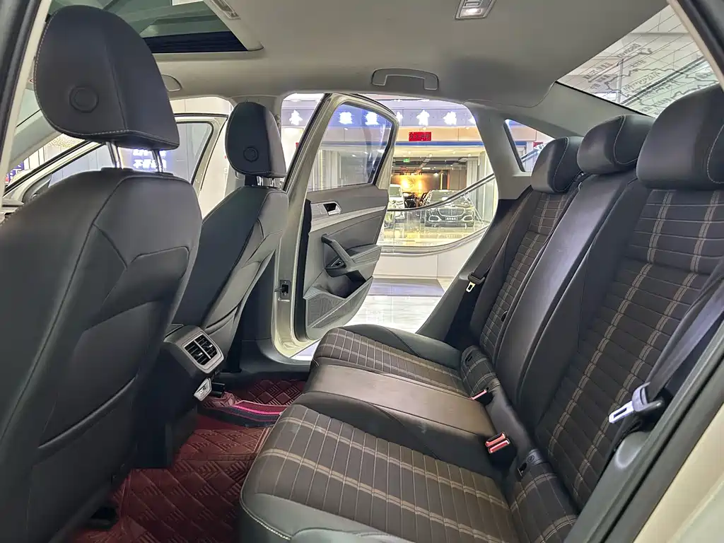 Volkswagen Lavida 2022
