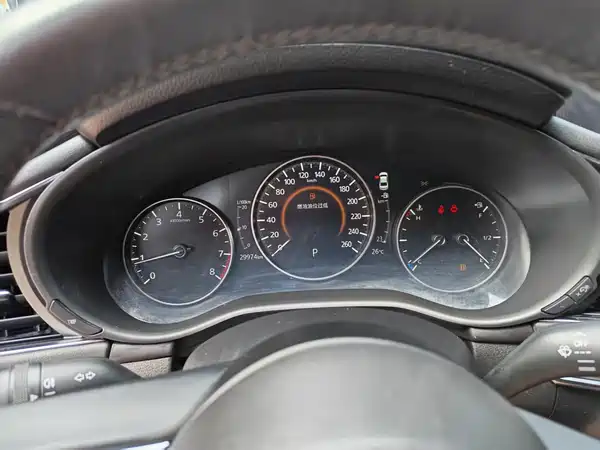 Mazda 3 Axela 2021