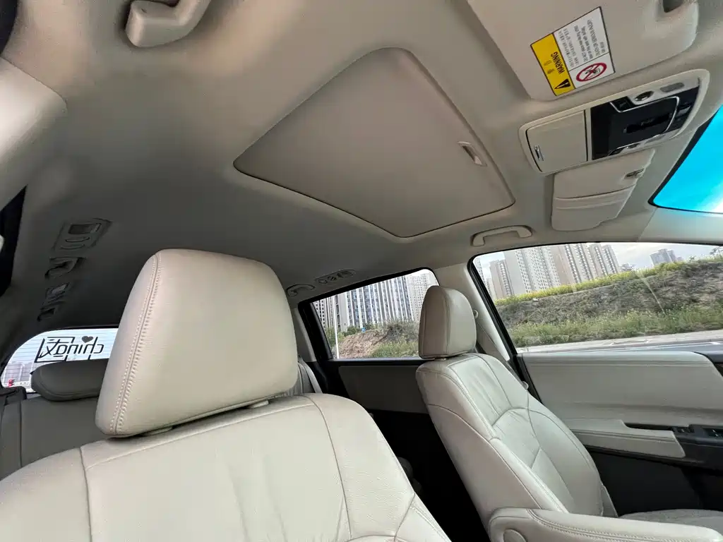 Honda Odyssey 2017 — фото 17