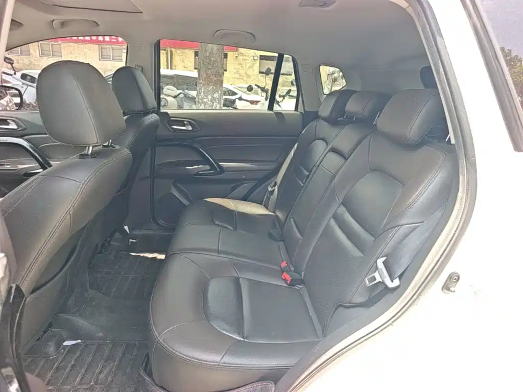 GAC Motor Trumpchi GS4 2016 — фото 17