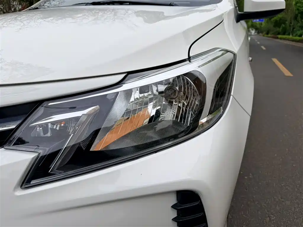 Toyota Vios FS 2021 — фото 25