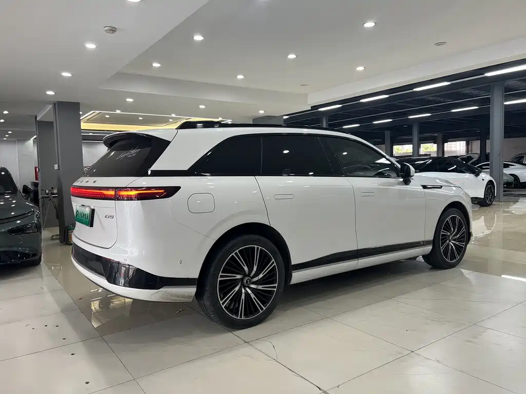 XPeng G9 2023 — фото 8