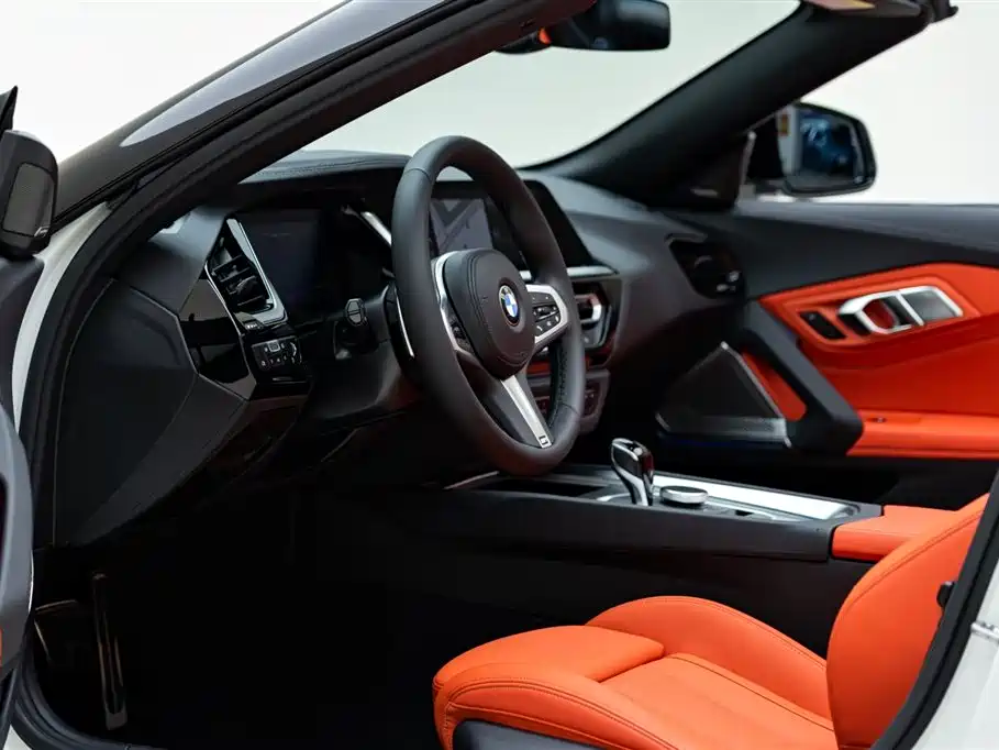 BMW Z4 2022 — фото 10