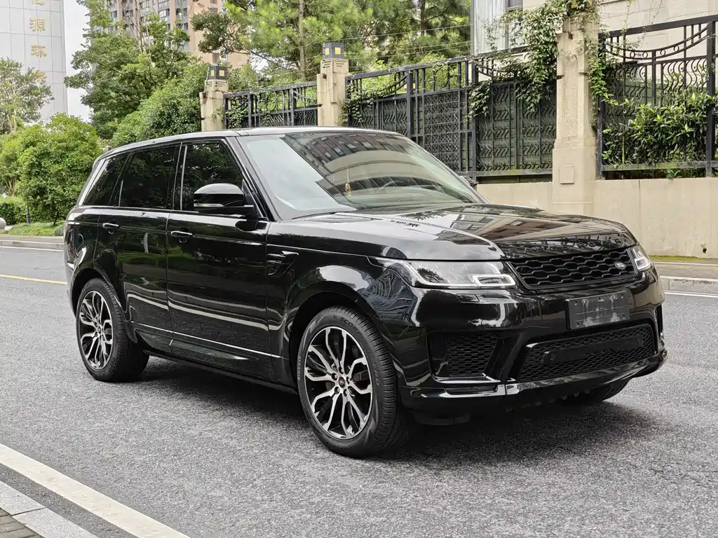 Land Rover Range Rover Sport 2022 — фото 8