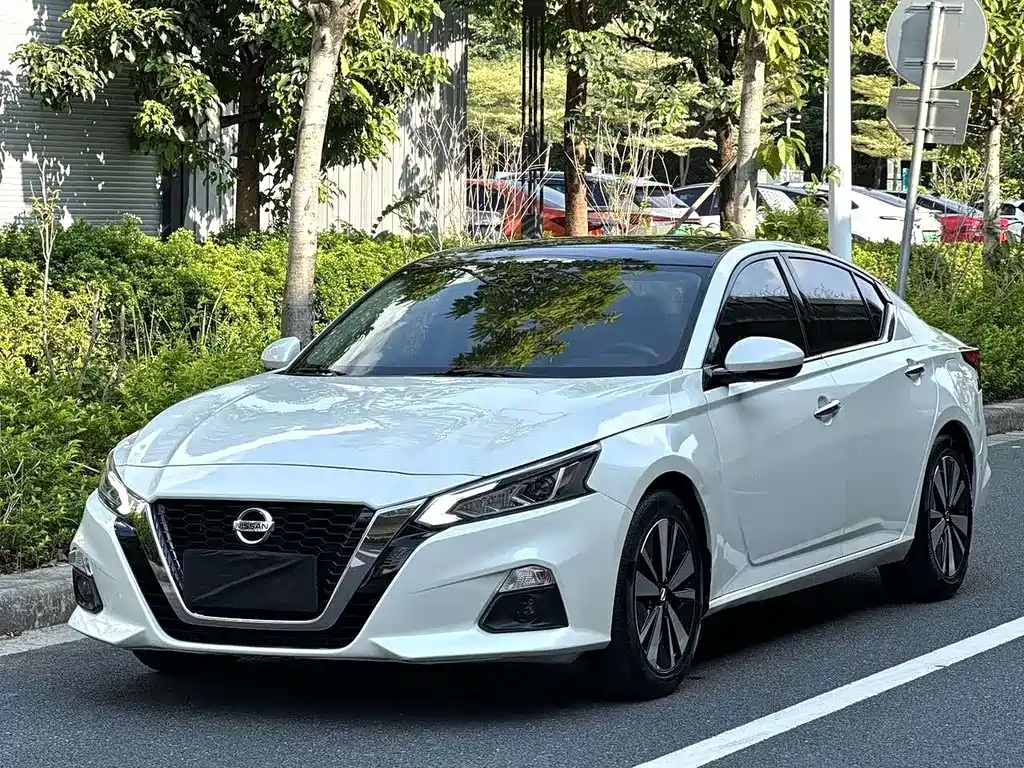 Nissan Teana 2021