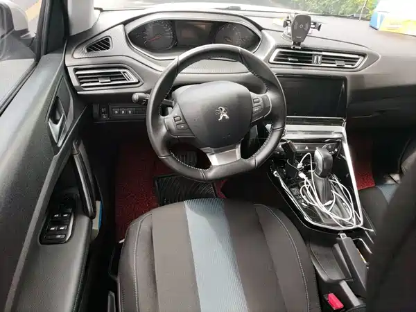 Peugeot 308 2018