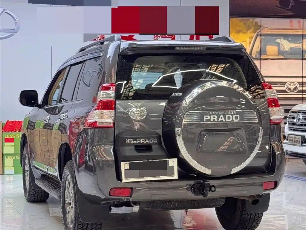 Toyota Prado 2017 — фото 9