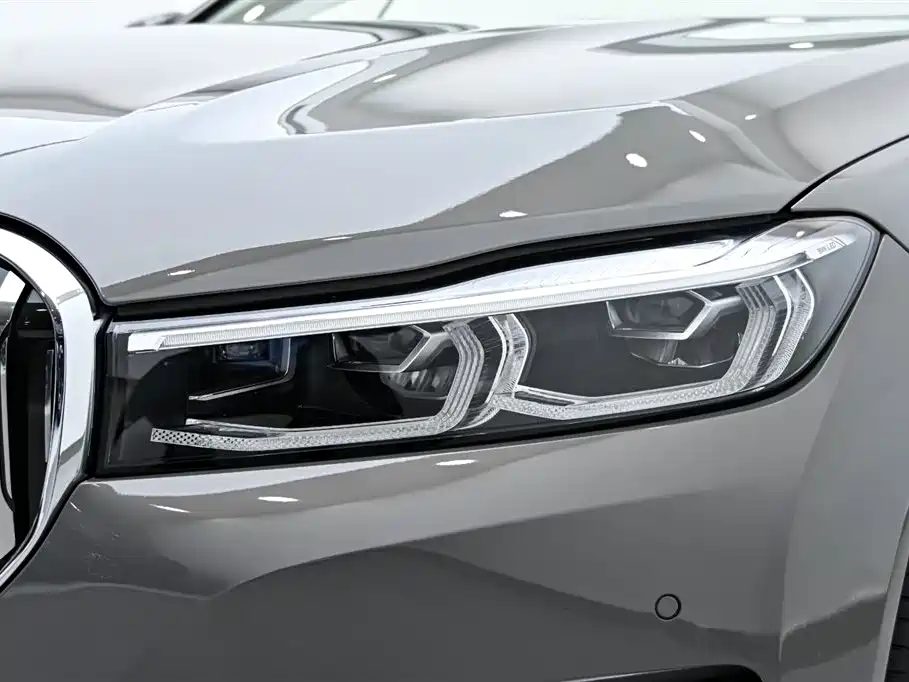 BMW 7 Series 2022 — фото 10