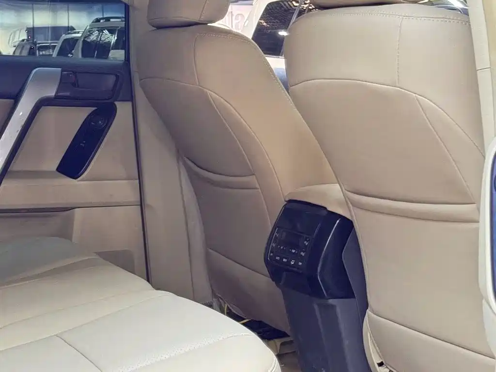 Toyota Prado 2017