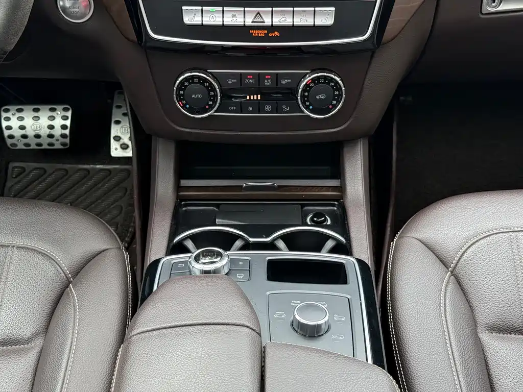 Mercedes-Benz GLE 2017 — фото 16
