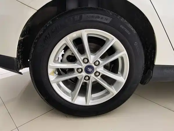 Ford Focus 2016