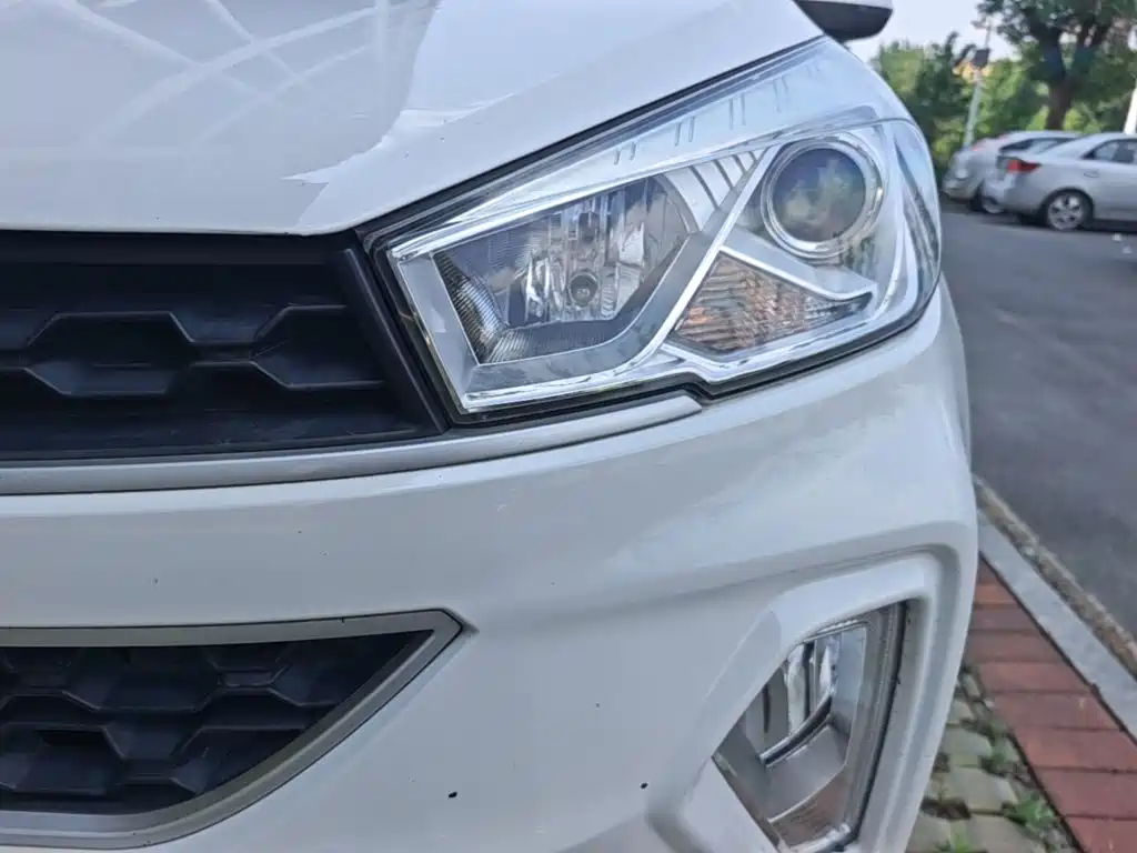 Wuling Hongguang S3 2020 — фото 24