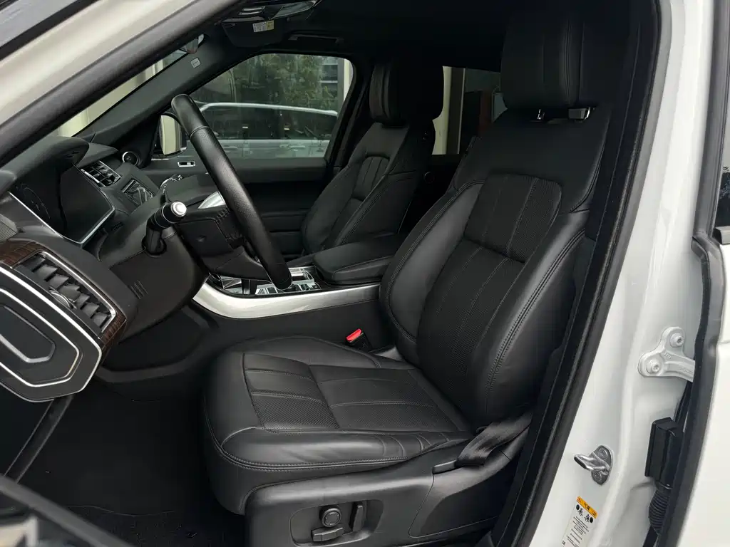 Land Rover Sport PHEV 2019 — фото 13