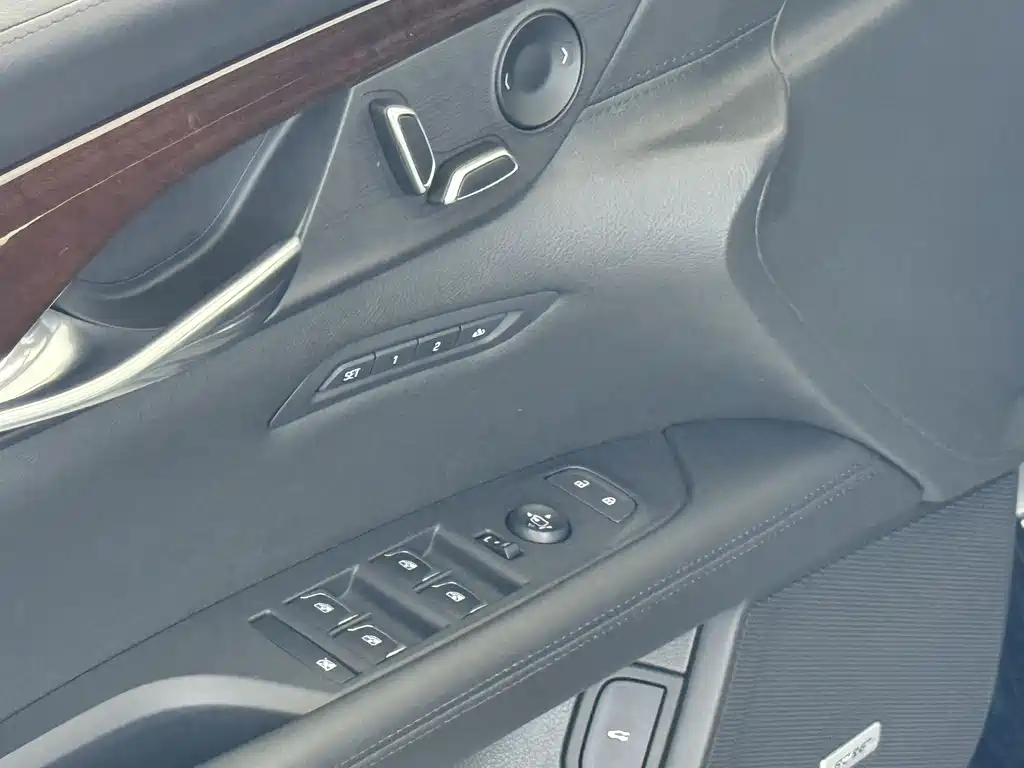 Cadillac CT6 2018 — фото 10