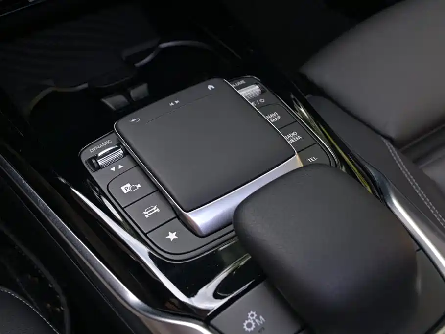 Mercedes-Benz A-Class AMG 2023 — фото 34