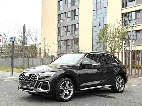 Audi Q5L 2023