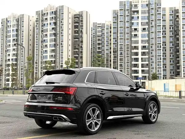 Audi Q5L 2023