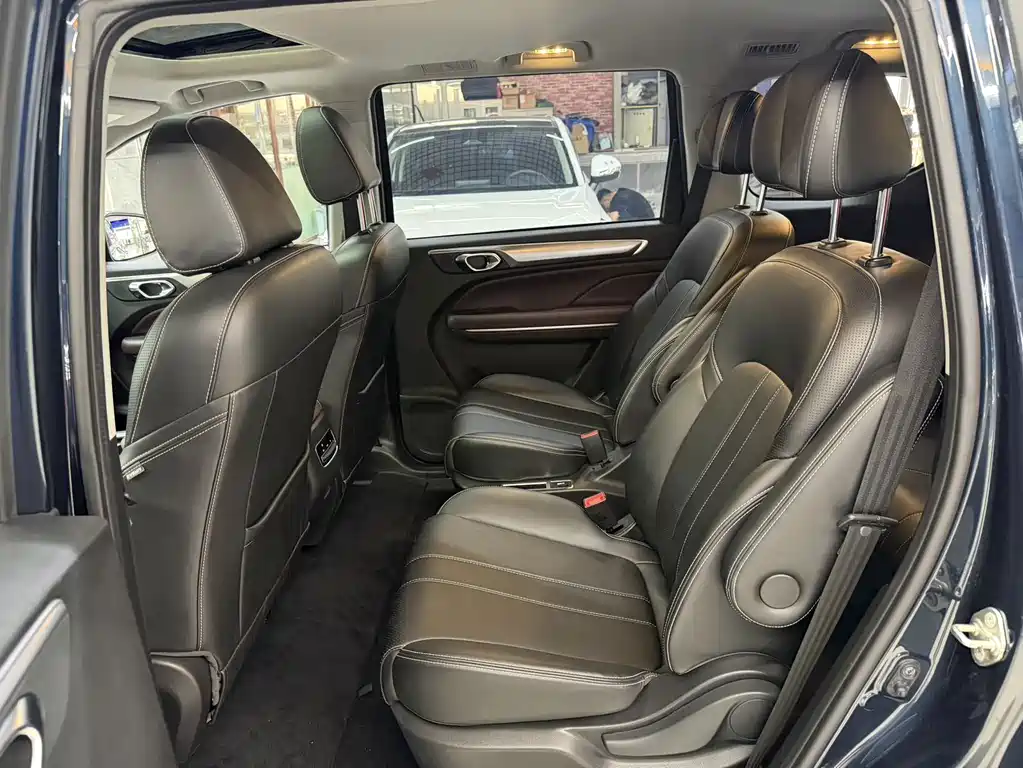 GAC Trumpchi M6 2022 — фото 17