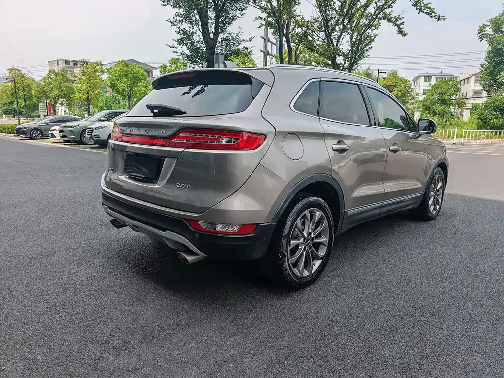 Lincoln MKC 2018 — фото 5