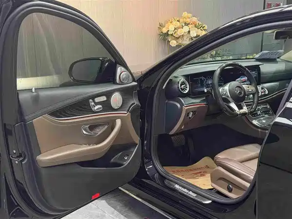 Mercedes-Benz E-Class 2019