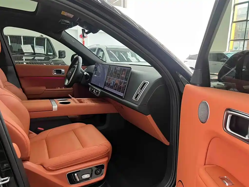 Li Auto Li L7 2025