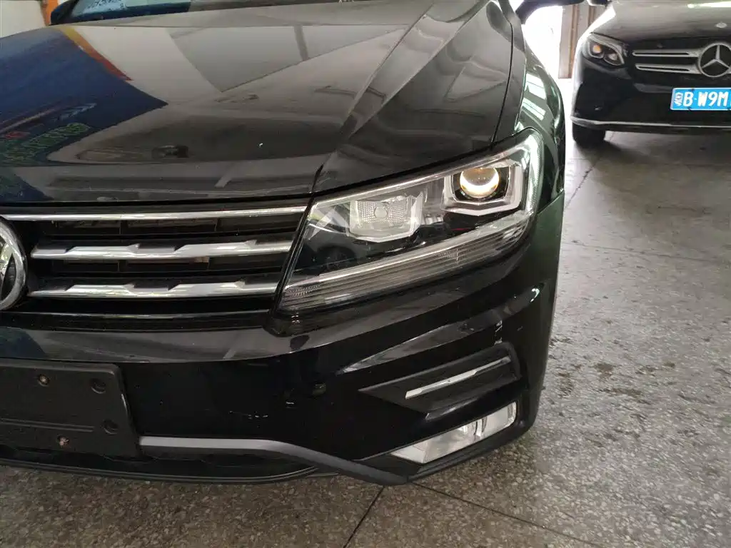 Volkswagen Tiguan L 2018 — фото 18