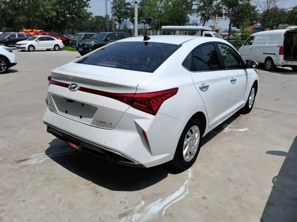 Hyundai Verna 2020 — фото 7