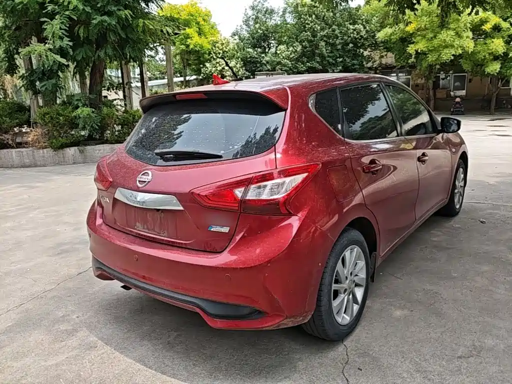 Nissan Tiida 2019 — фото 7