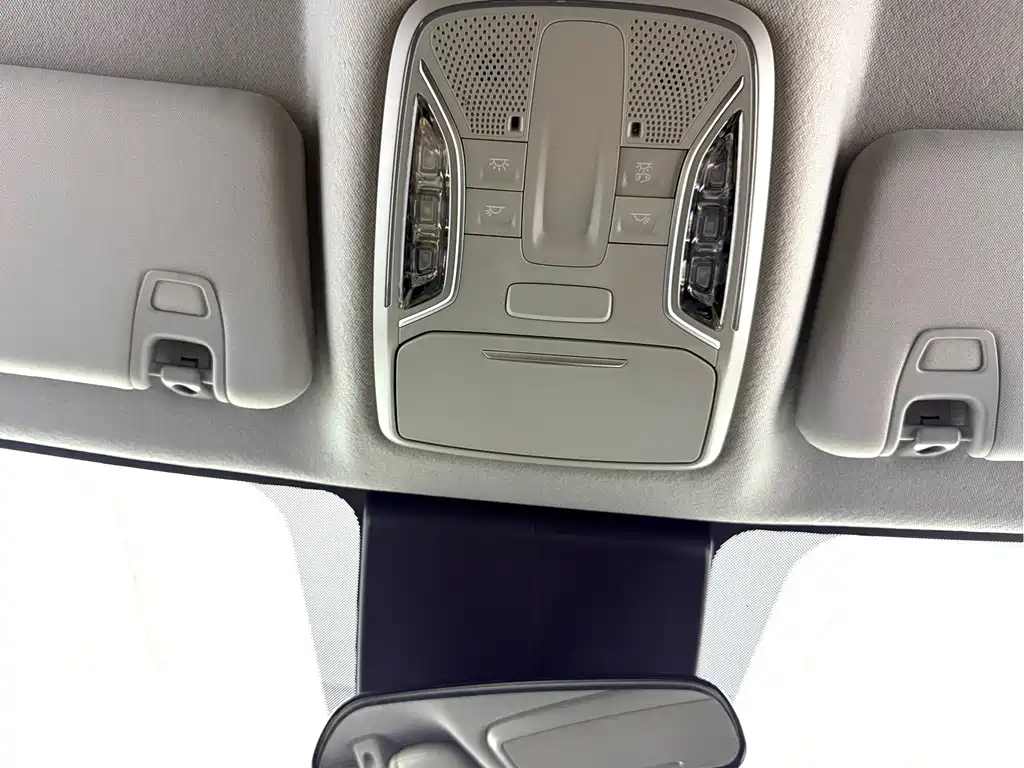 GAC Motor Trumpchi M6 2023 — фото 19