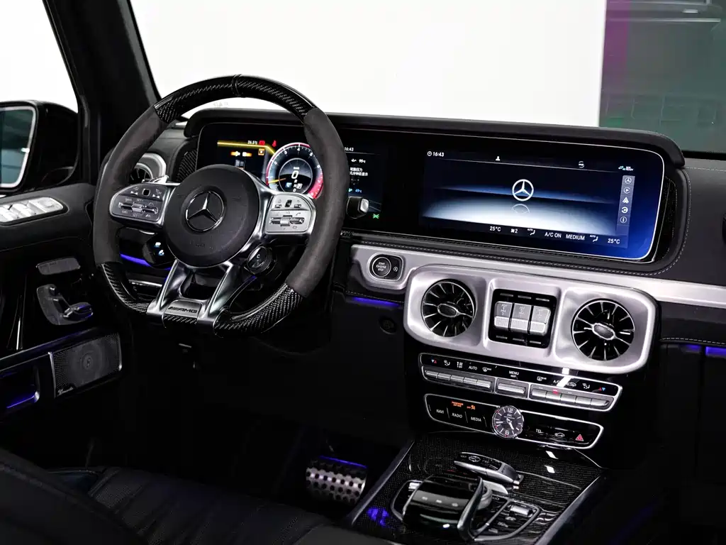 Mercedes-Benz G-Class AMG 2022 — фото 15