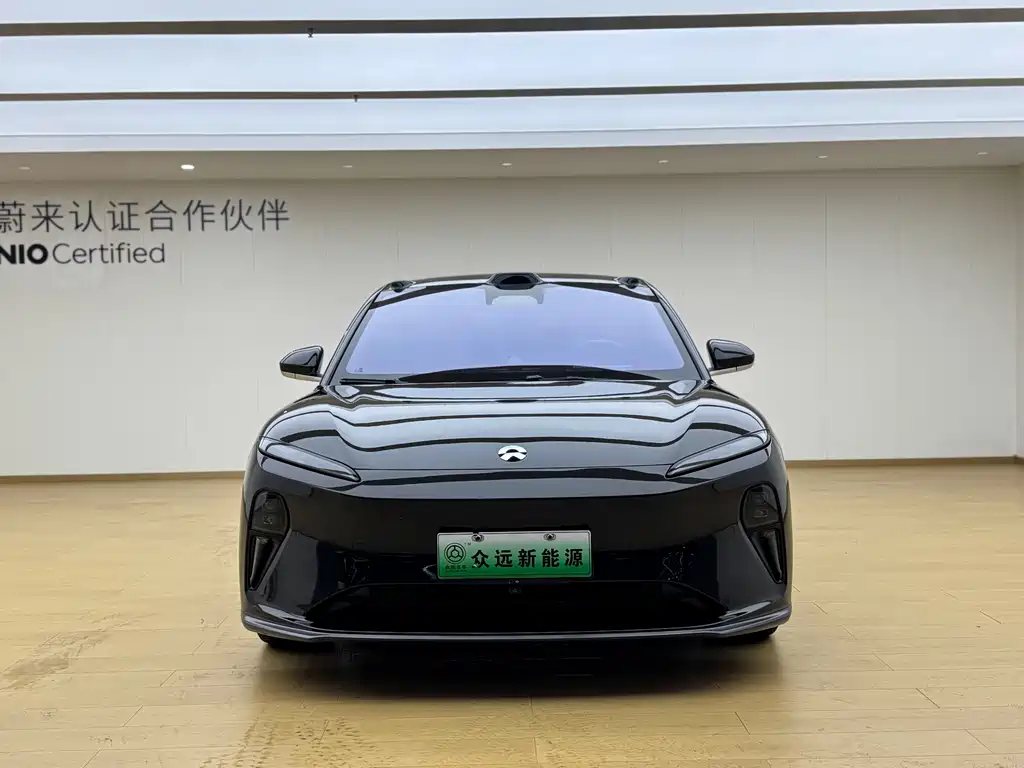 NIO ET5 2024