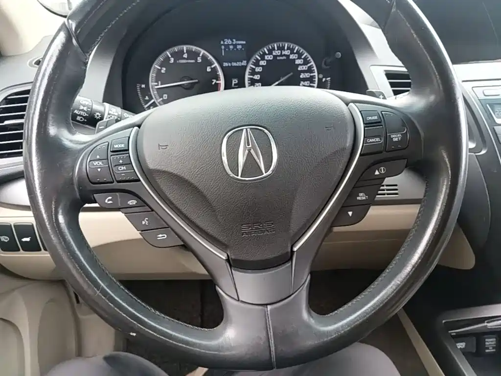 Acura RDX 2016 — фото 11
