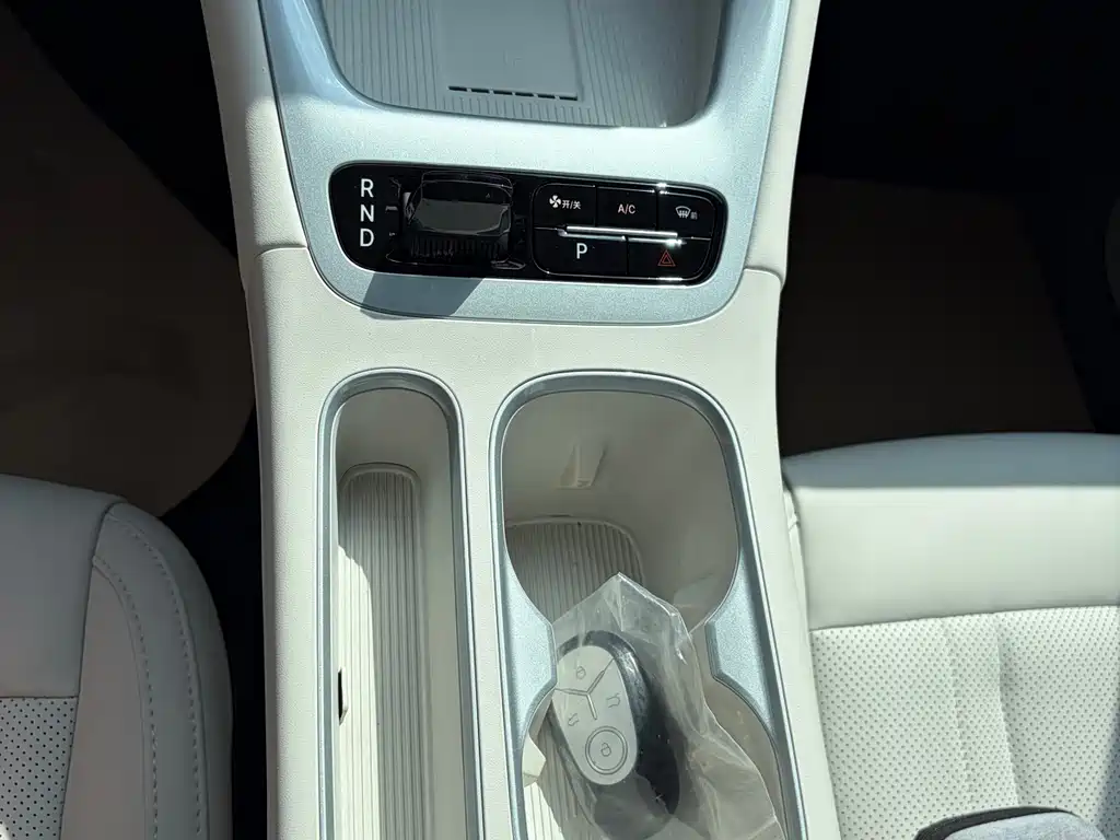 Geely Galaxy Starwish 2025