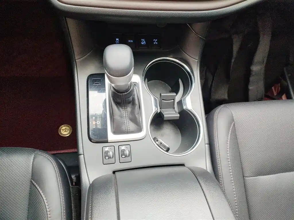 Toyota Highlander 2019 — фото 14