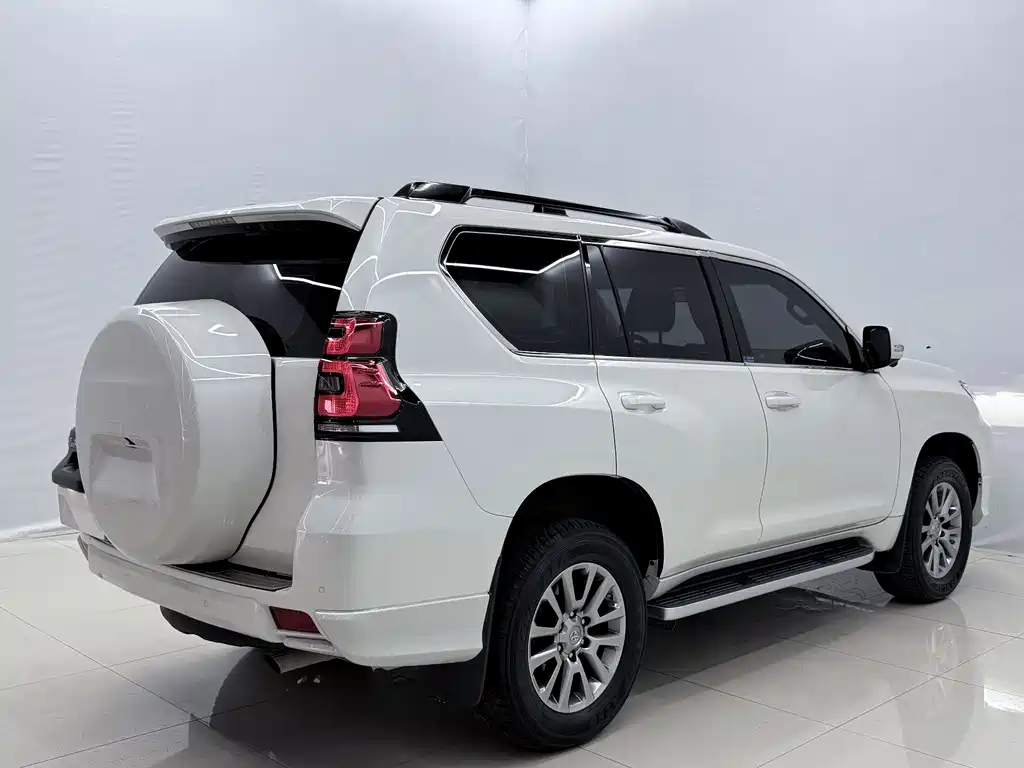 Toyota Prado 2020 — фото 14