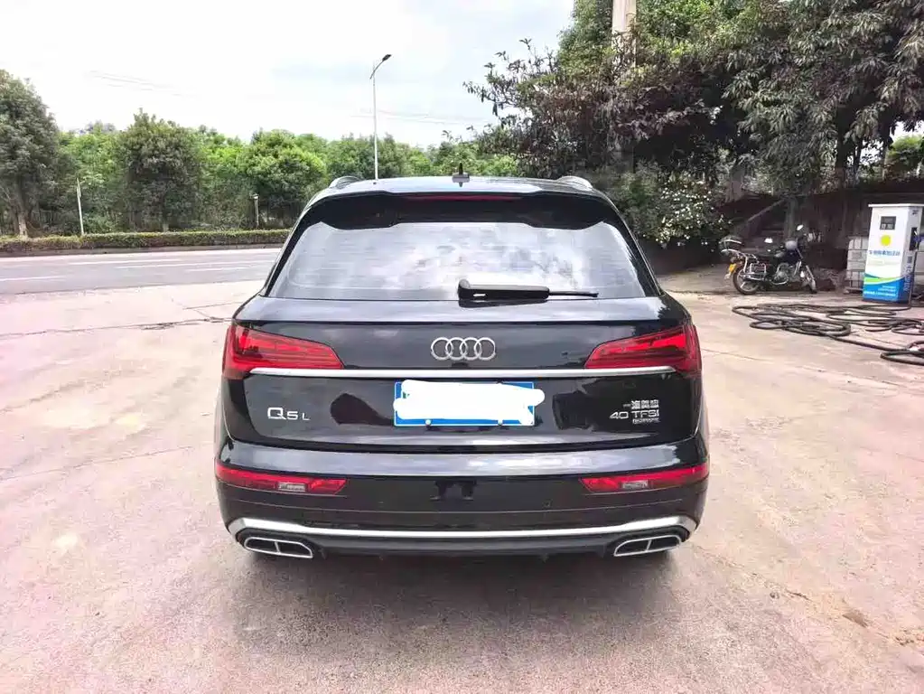 Audi Q5L 2022 — фото 3