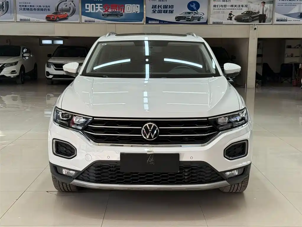 Volkswagen T-Roc 2023 — фото 2